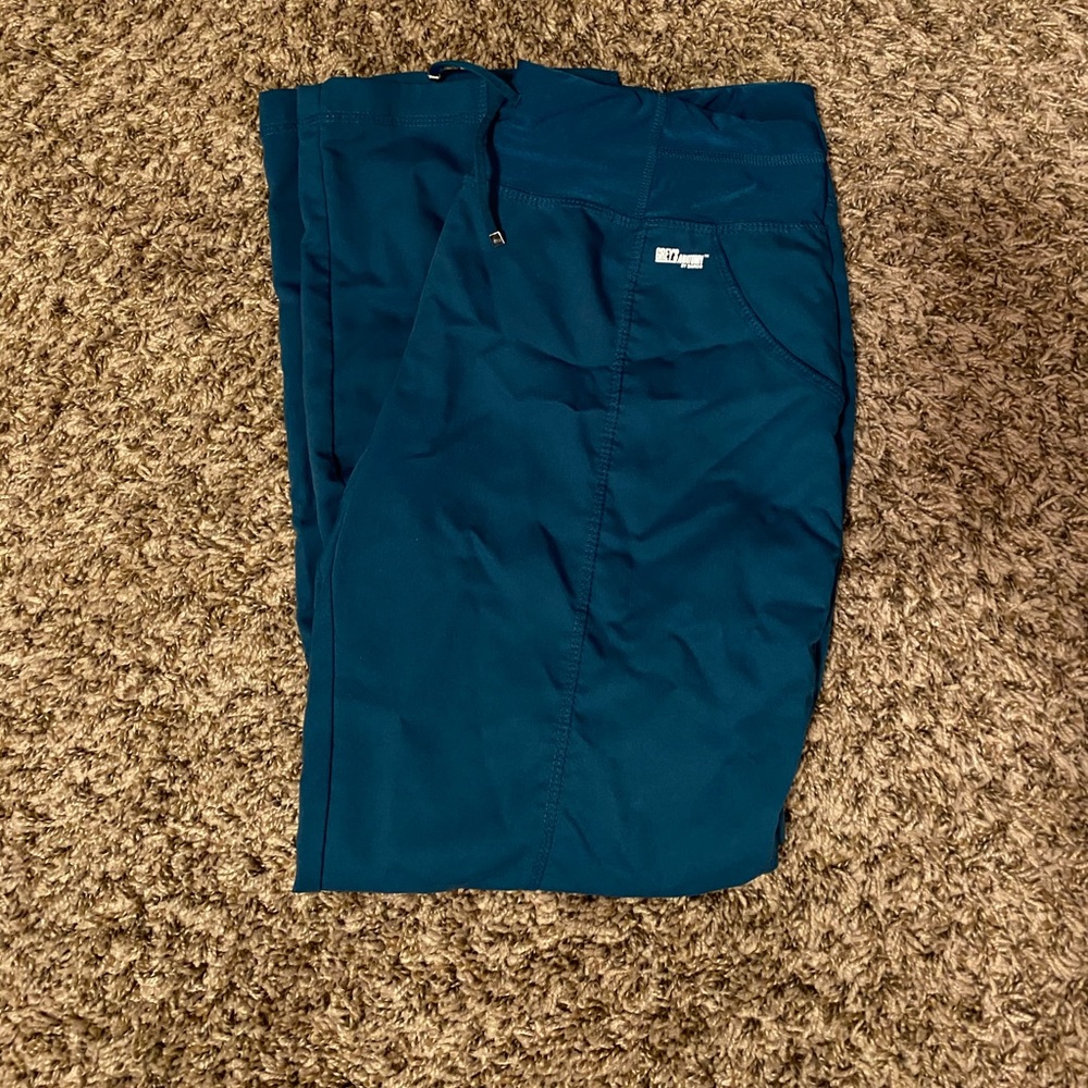 Grey’s Anatomy scrub pants
